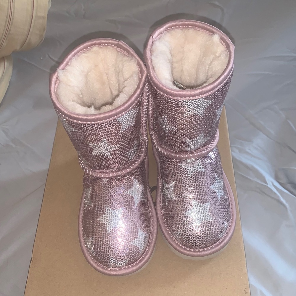 Sold Ugg toddler star boots